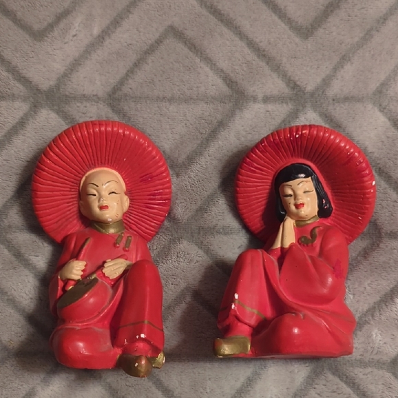 Vintage Other - Dexter Mahnke 1950s Chalkware Figurines - Asian Couple Praying Hands, Red